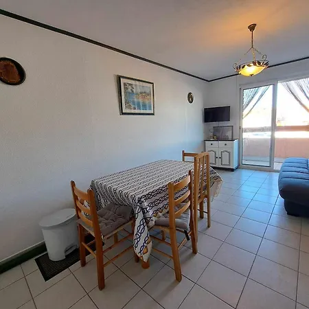 2 Pieces Climatise Avec Balcon, Garage Et Piscine A - Fr-1-326-707 شقة *